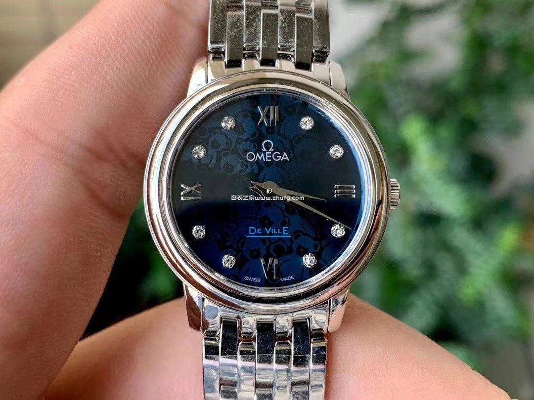 Omega Butterfly Series 424.10.27.60.53.003 Orbis Blue Diamond Scale Top Replica