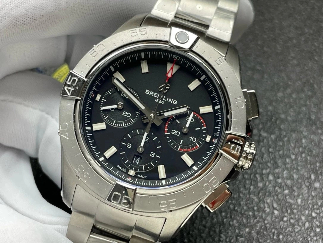 Breitling Avengers Chronograph Black Disc Steel Band 44mm Top Replica Watch